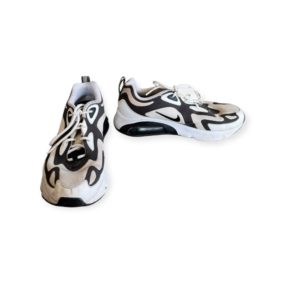 Nike Air Max Infinity shoes sneakers athletic wear Size 9 AT6175-104